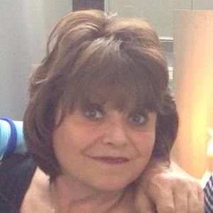 Meet your Posher, Janet